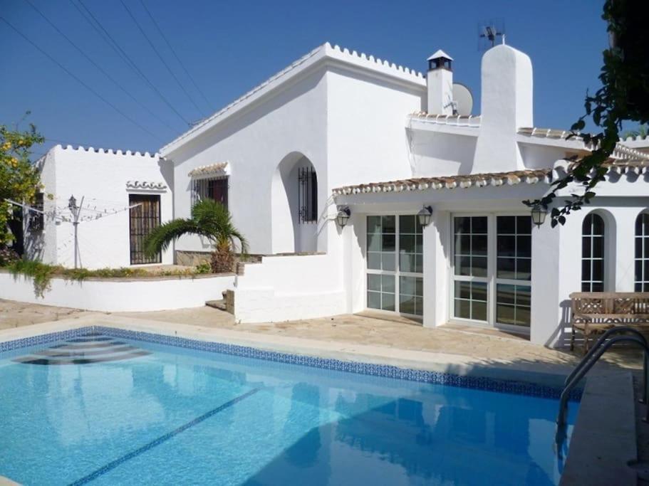 Villaer 11647 - Private Cosy In Area Marbella